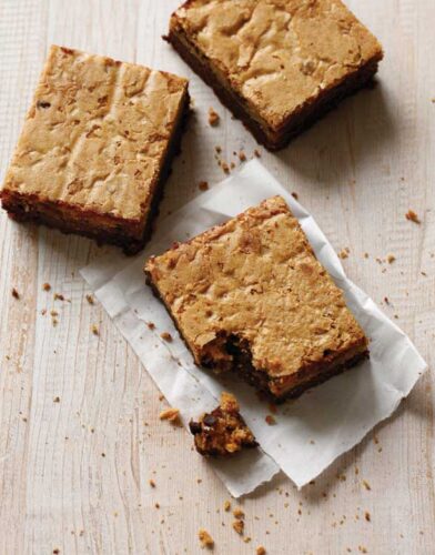 7 Natural Snacks for On-the-Go